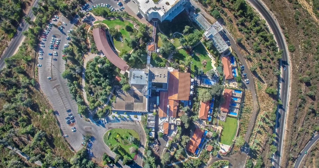 Mantur Jerusalem Mountains By Selina Maale Hahamisha Exterior photo